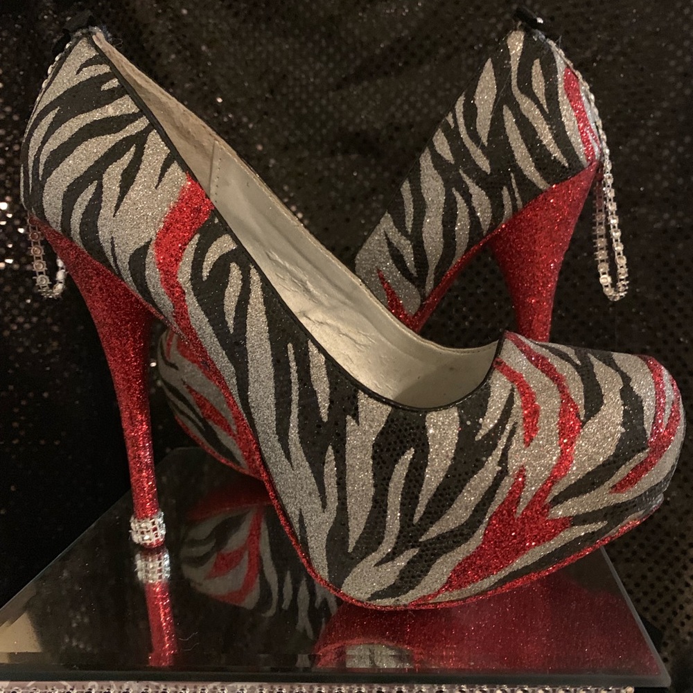 Customize Shoes